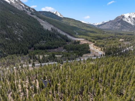 12715 E State Highway 82 Twin Lakes CO 81251