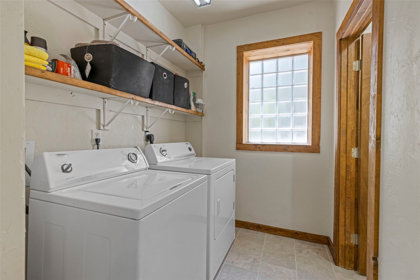 12715 E State Highway 82 Twin Lakes CO 81251