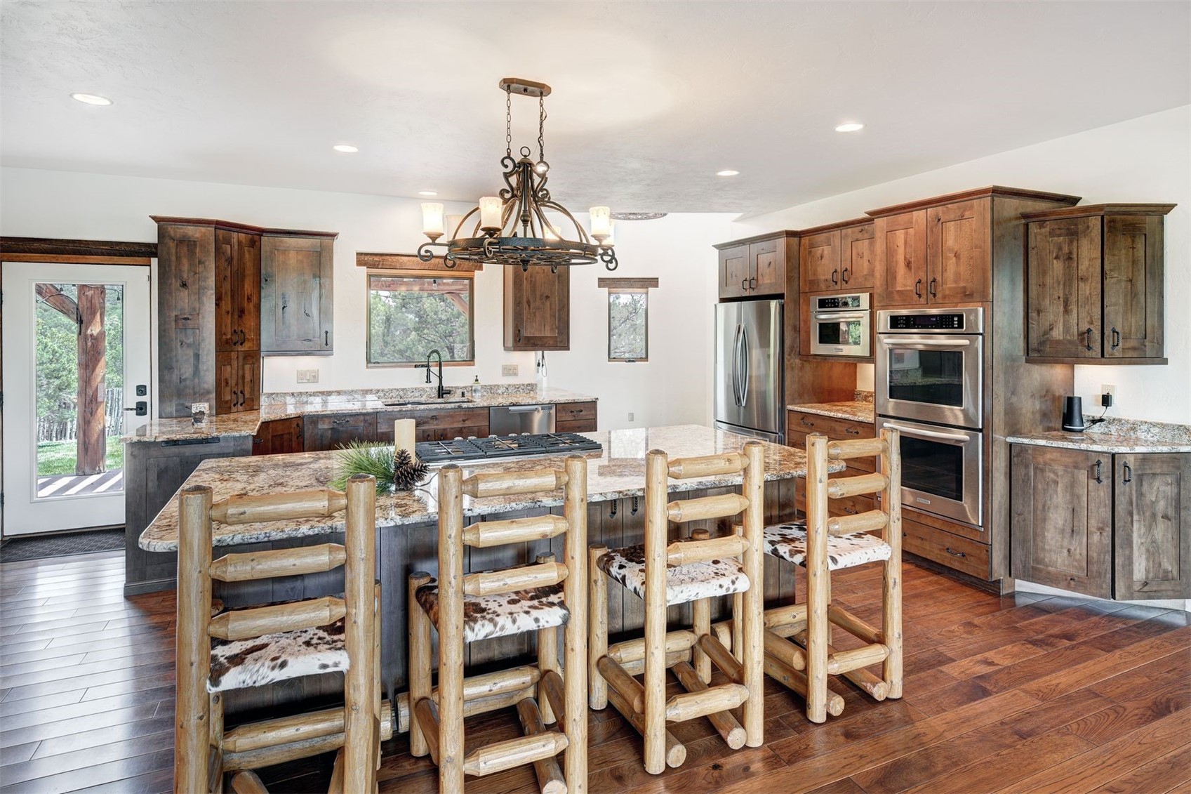 1328 Round Up Road Westcliffe CO 81252