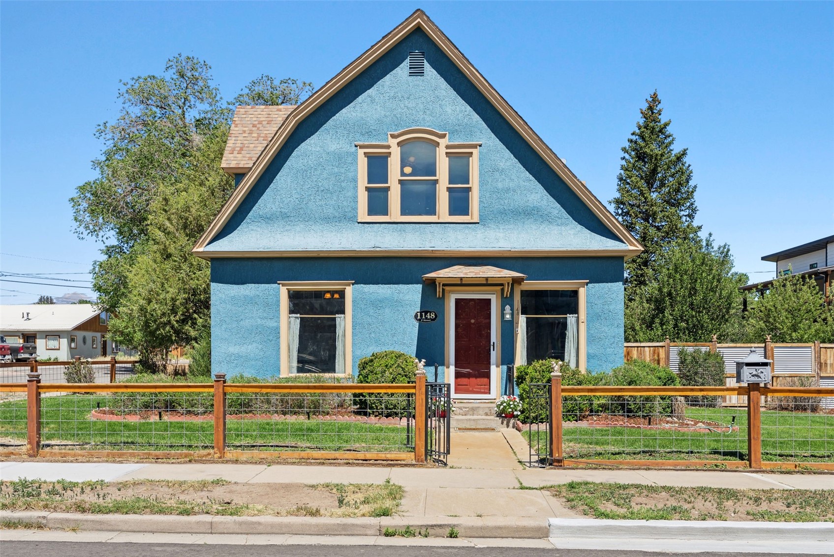 1148 F Salida CO 81201