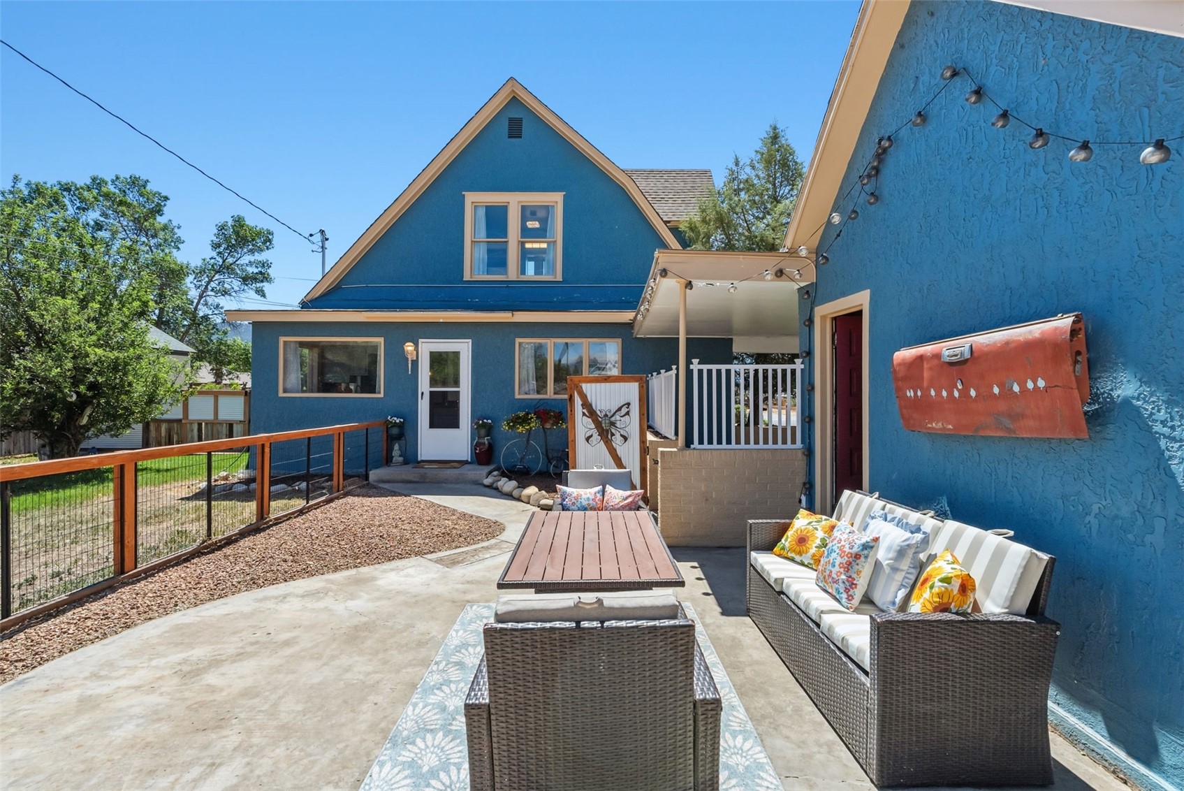1148 F Salida CO 81201