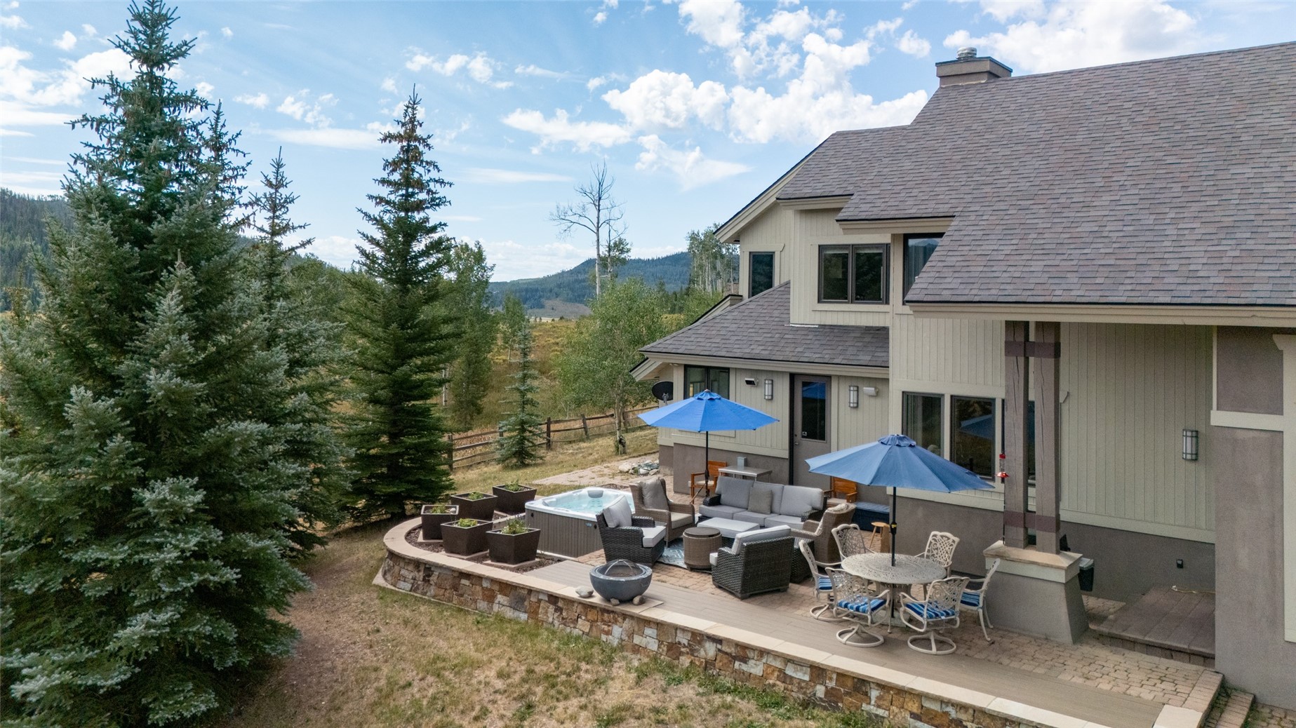 27350 Kelsie Court Clark CO 80428