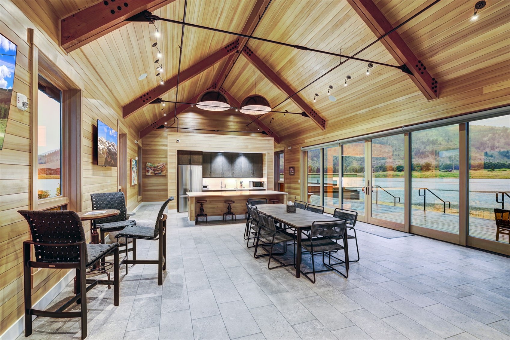 21 Moss Way Silverthorne CO 80498