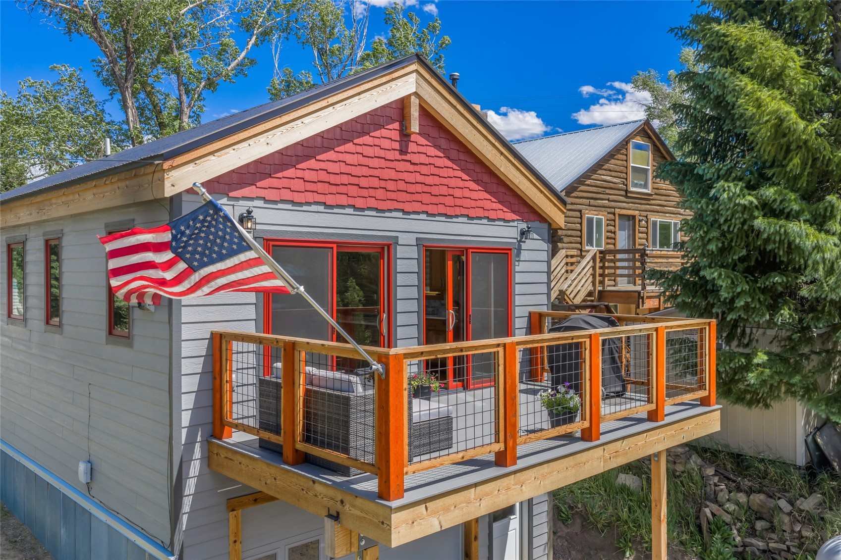 404 Bell Avenue Oak Creek CO 80467