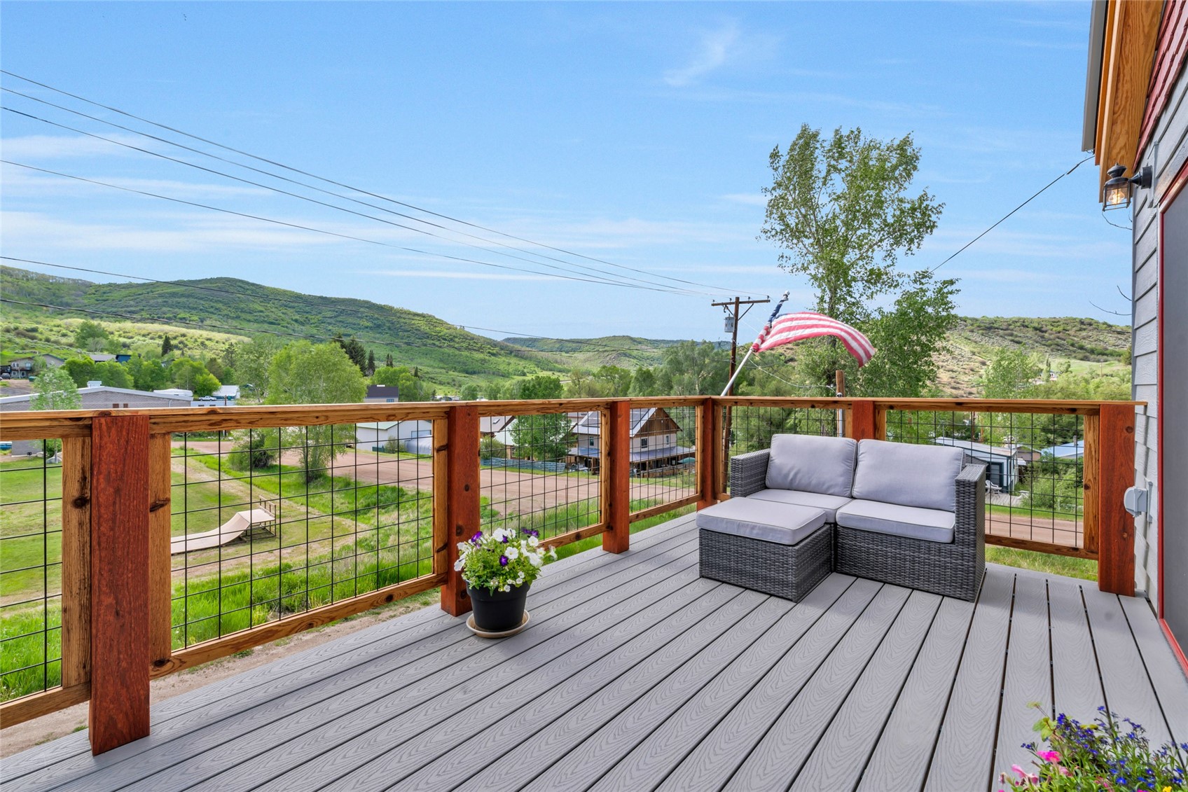 404 Bell Avenue Oak Creek CO 80467