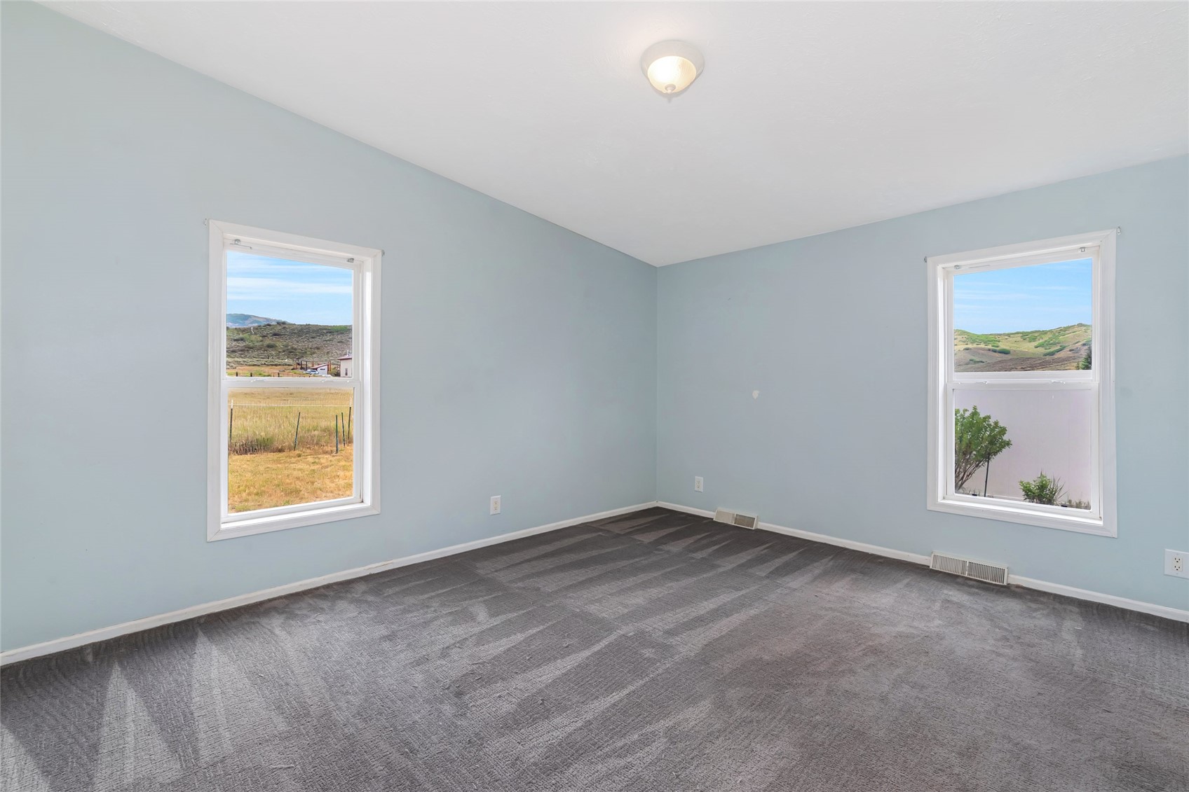 21765 4th Avenue Phippsburg CO 80469