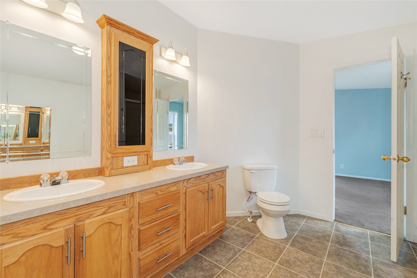 21765 4th Avenue Phippsburg CO 80469