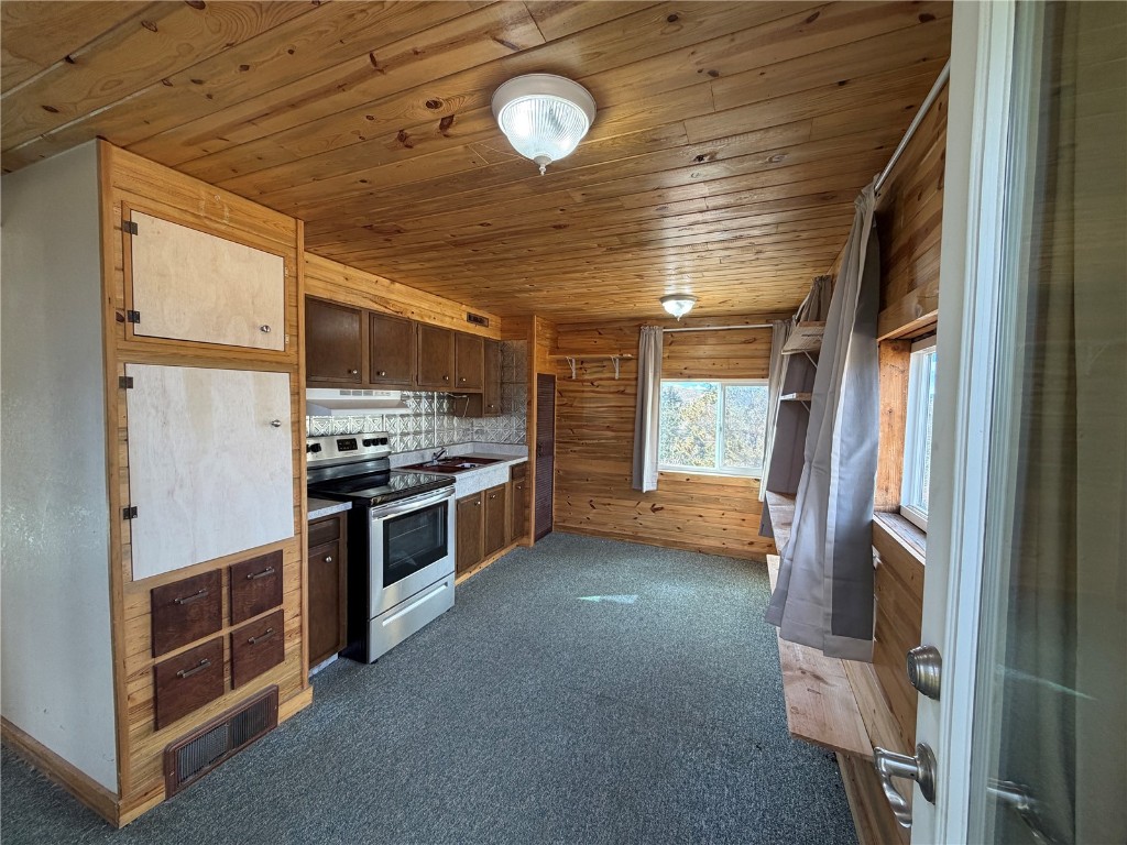 587 Willow Street Hartsel CO 80449