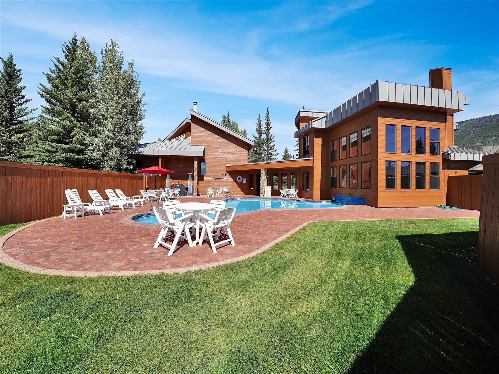 31 Pinnacle Lane Dillon CO 80435