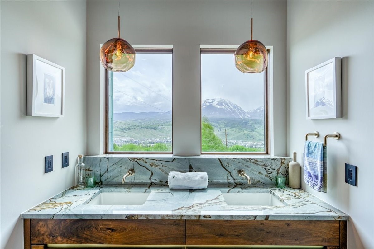 421 Z Road Silverthorne CO 80498