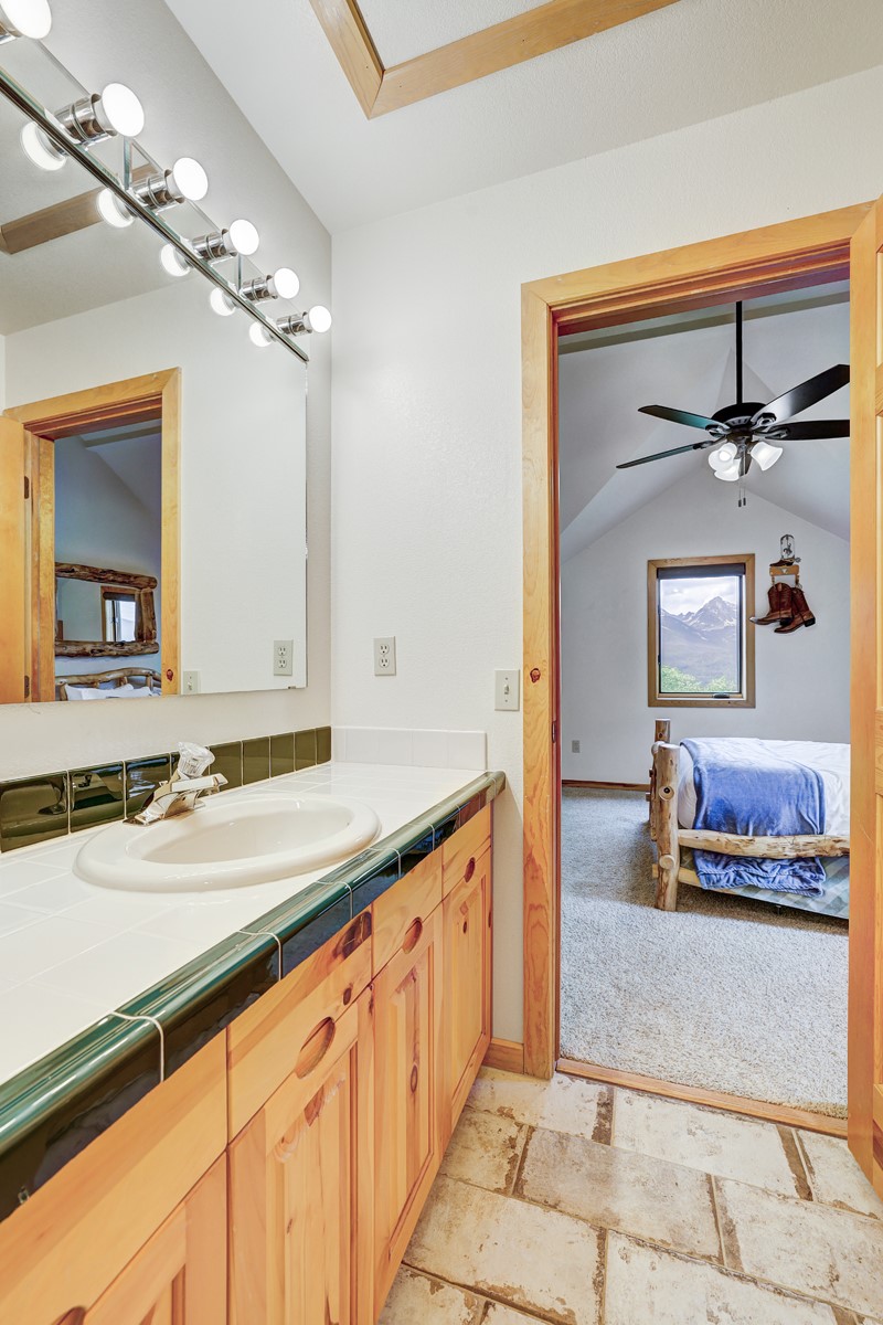 801 Lakeview Circle Silverthorne CO 80498