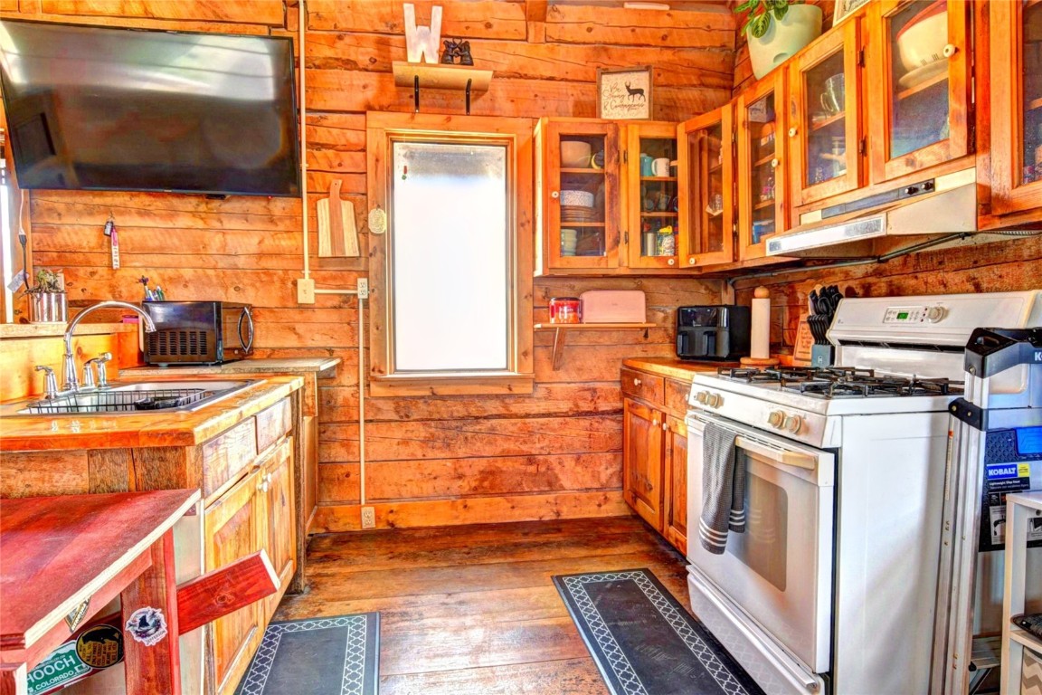 262 Swandyke Court Jefferson CO 80456