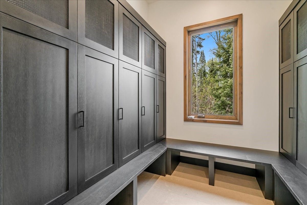 1615 Golden Eagle Road Silverthorne CO 80498