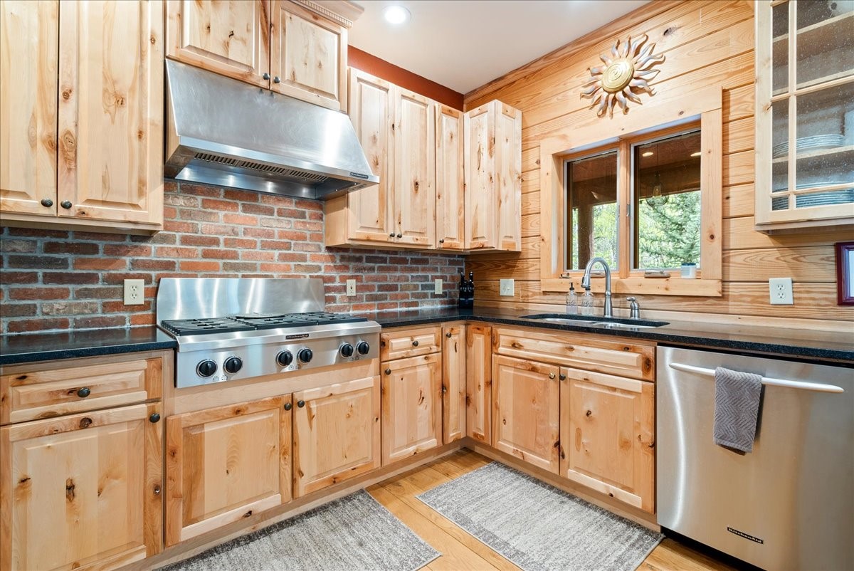 289 Tepee Trail Jefferson CO 80456