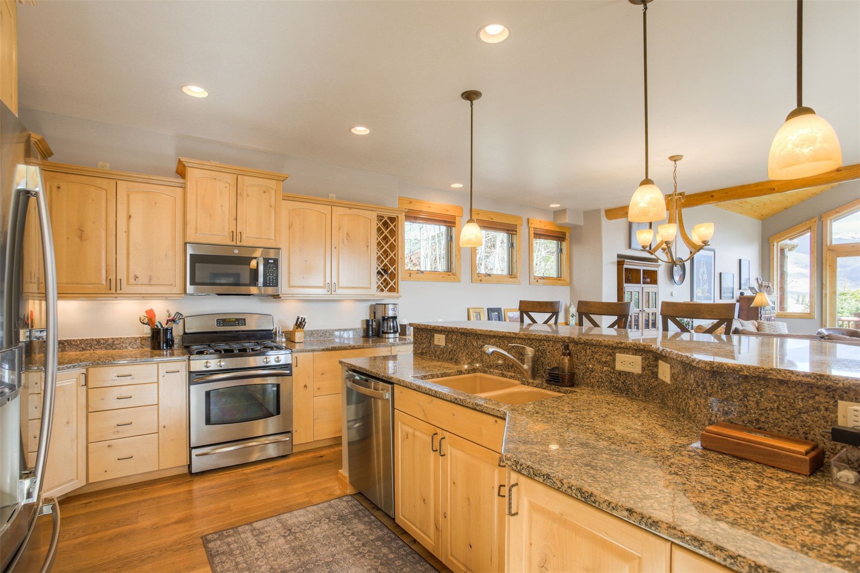 727 Willowbrook Road Silverthorne CO 80498