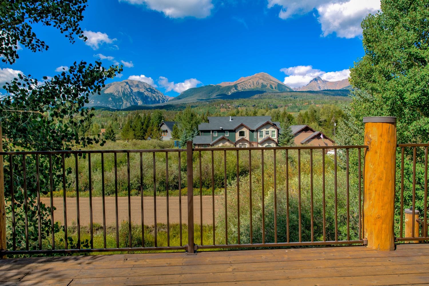 254 Hillside Drive Silverthorne CO 80498
