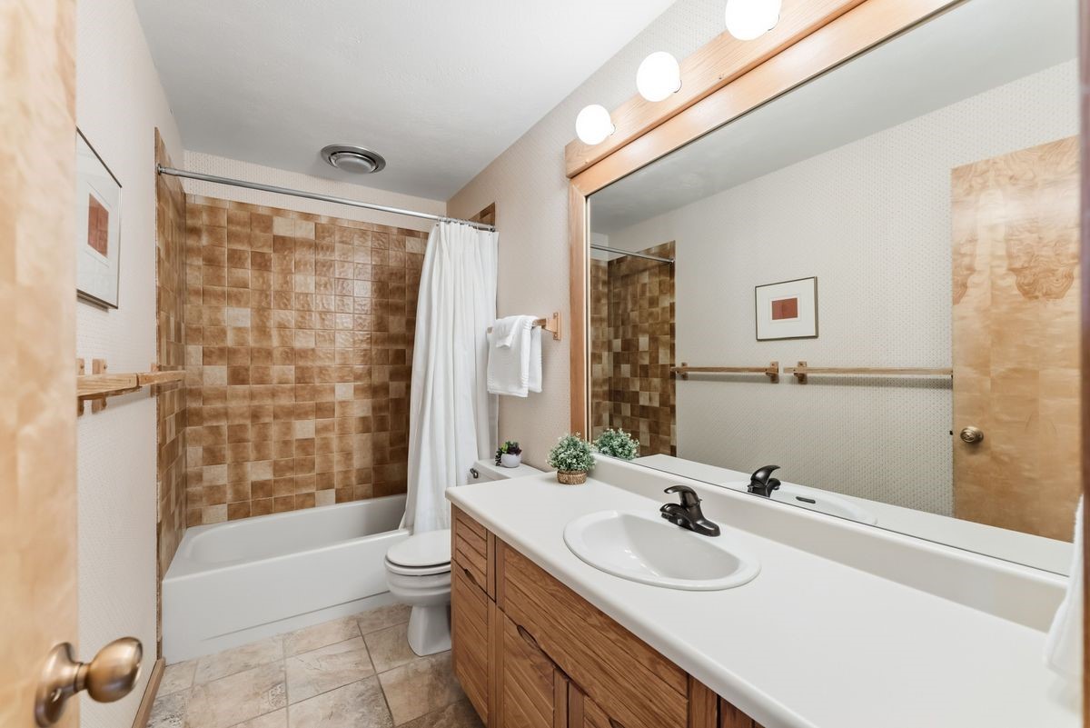 91300 Ryan Gulch Road Silverthorne CO 80498