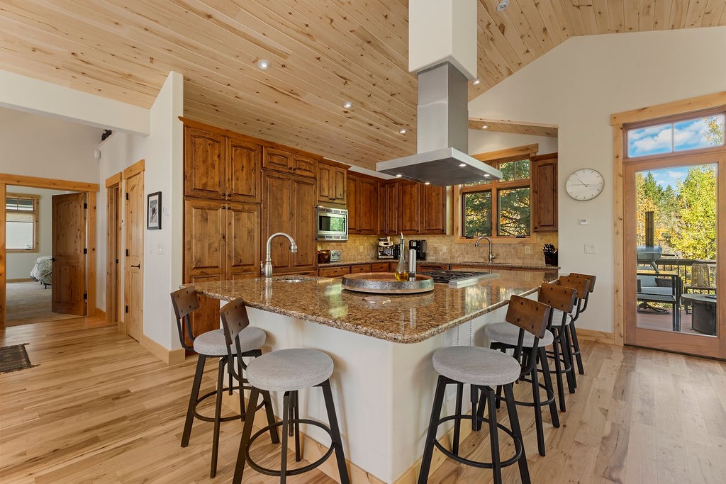 704 Willowbrook Road Silverthorne CO 80498