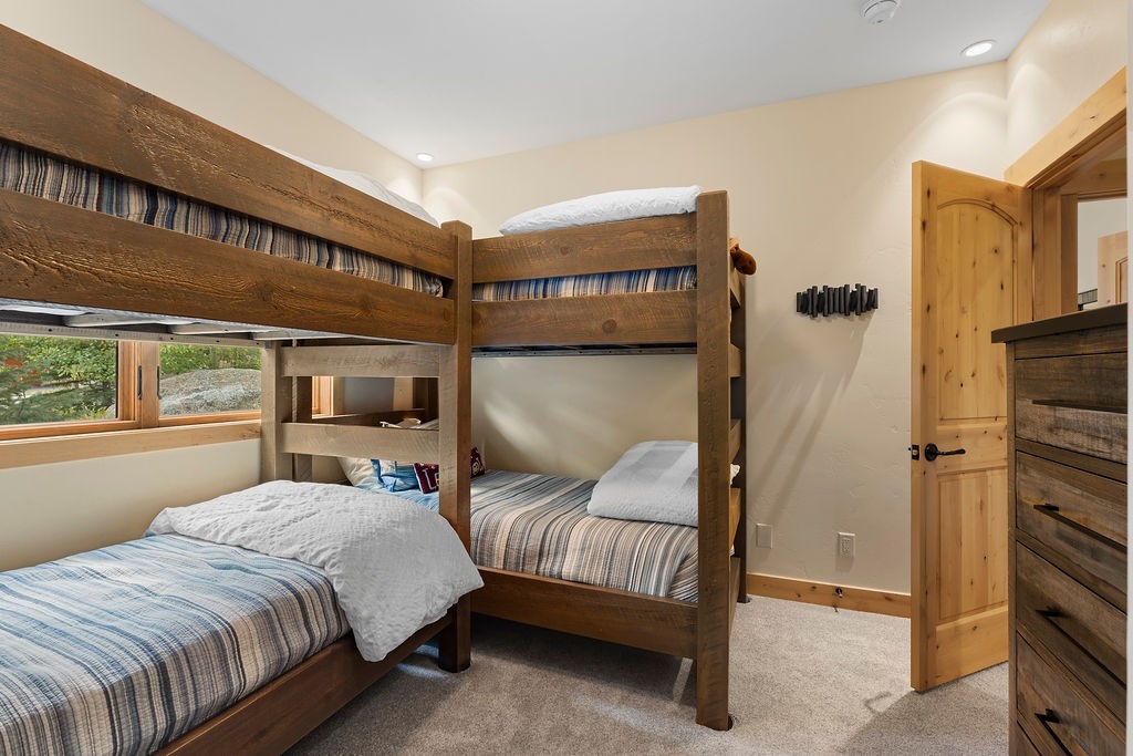 704 Willowbrook Road Silverthorne CO 80498