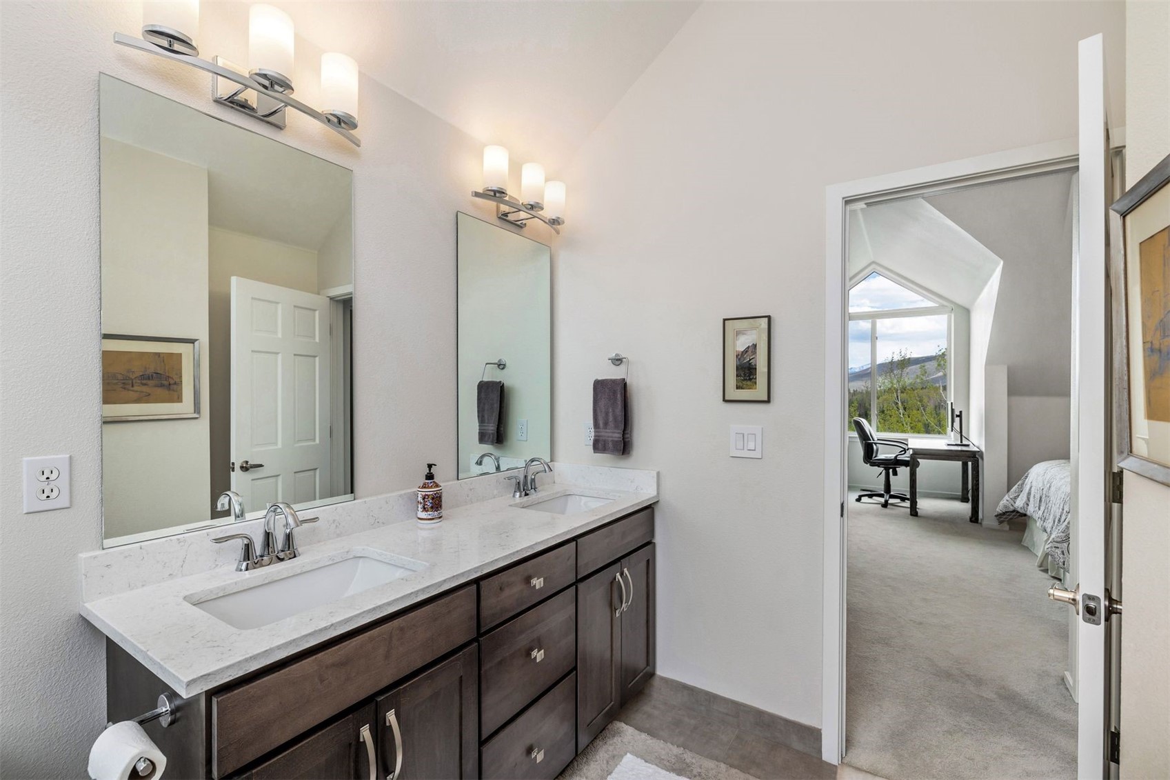 21 Deborah Share B Lane Silverthorne CO 80498