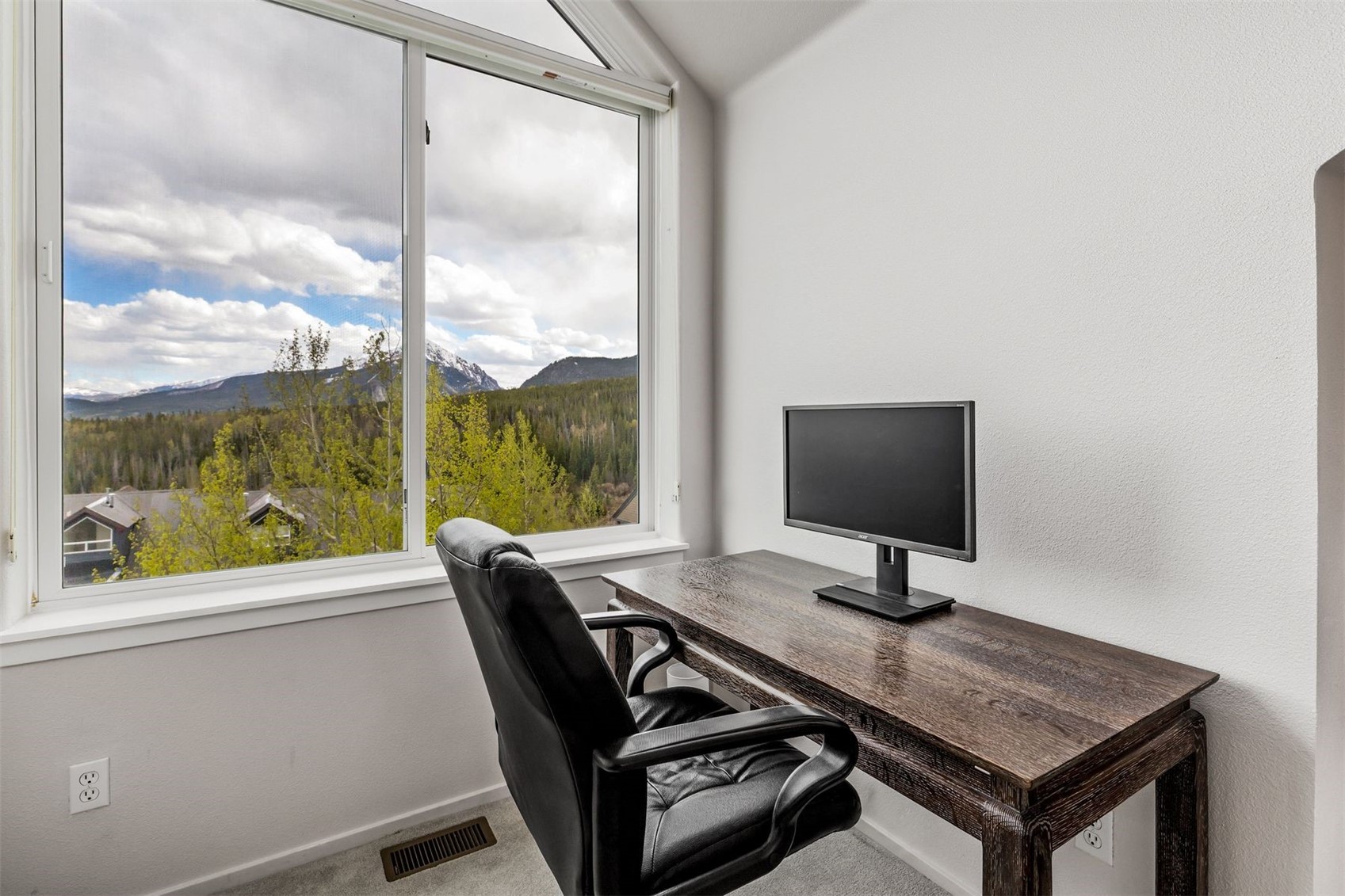 21 Deborah Share B Lane Silverthorne CO 80498