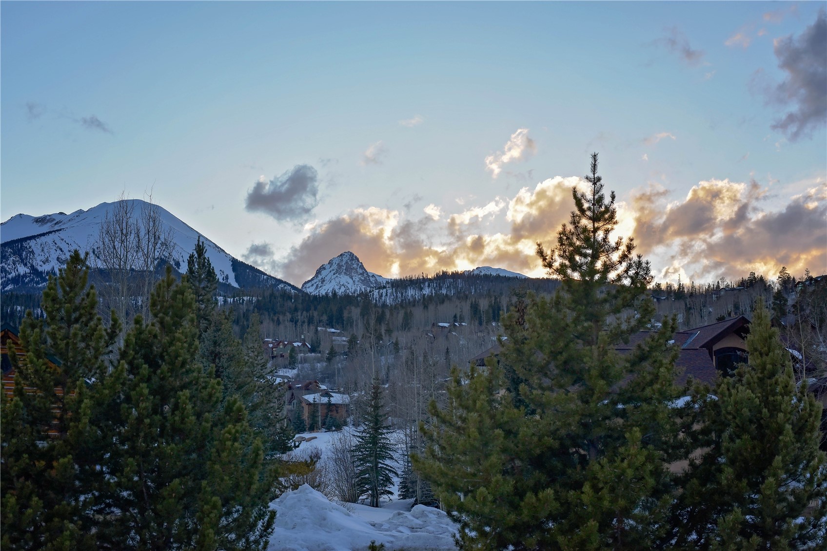 312 Red Hawk Circle Silverthorne CO 80498