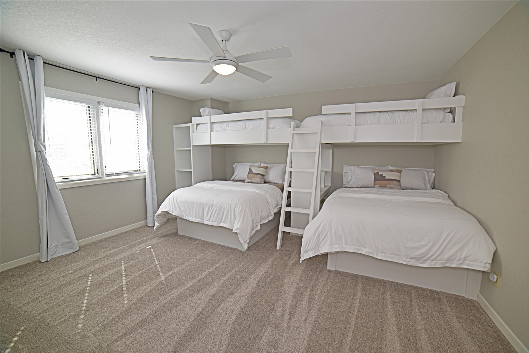 312 Red Hawk Circle Silverthorne CO 80498