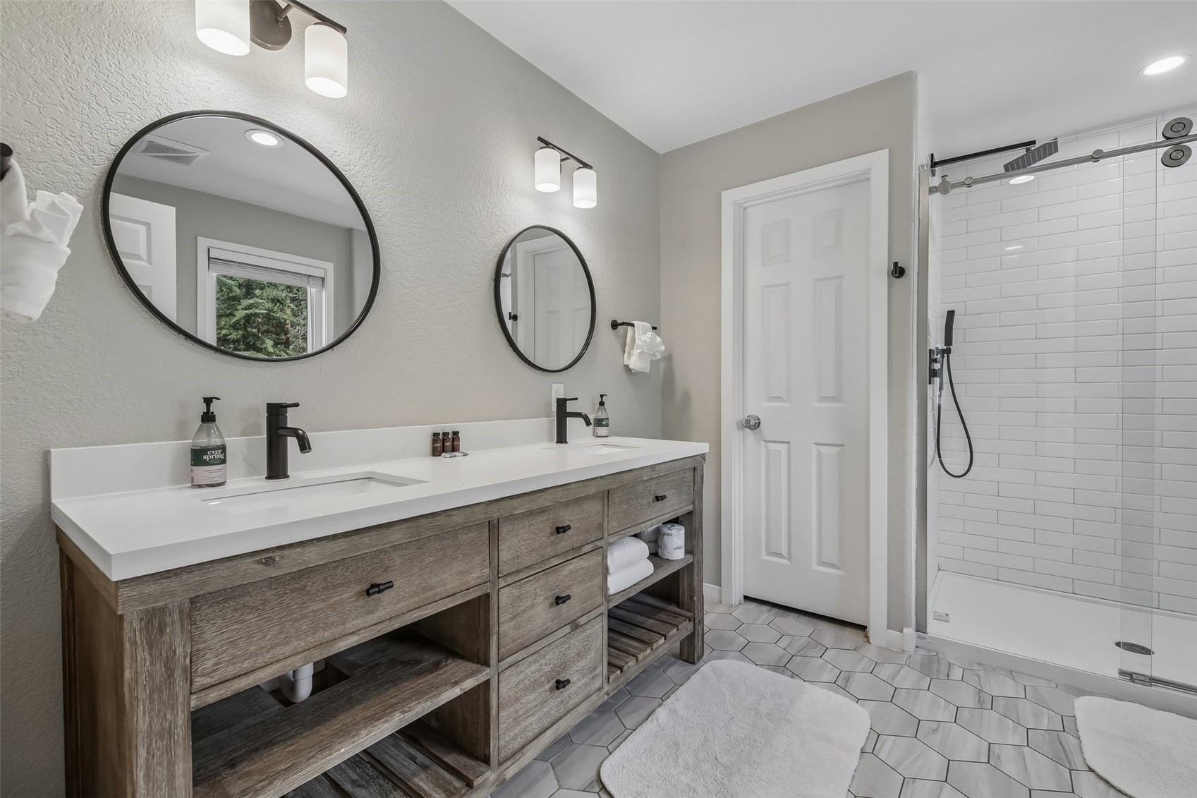 312 Red Hawk Circle Silverthorne CO 80498