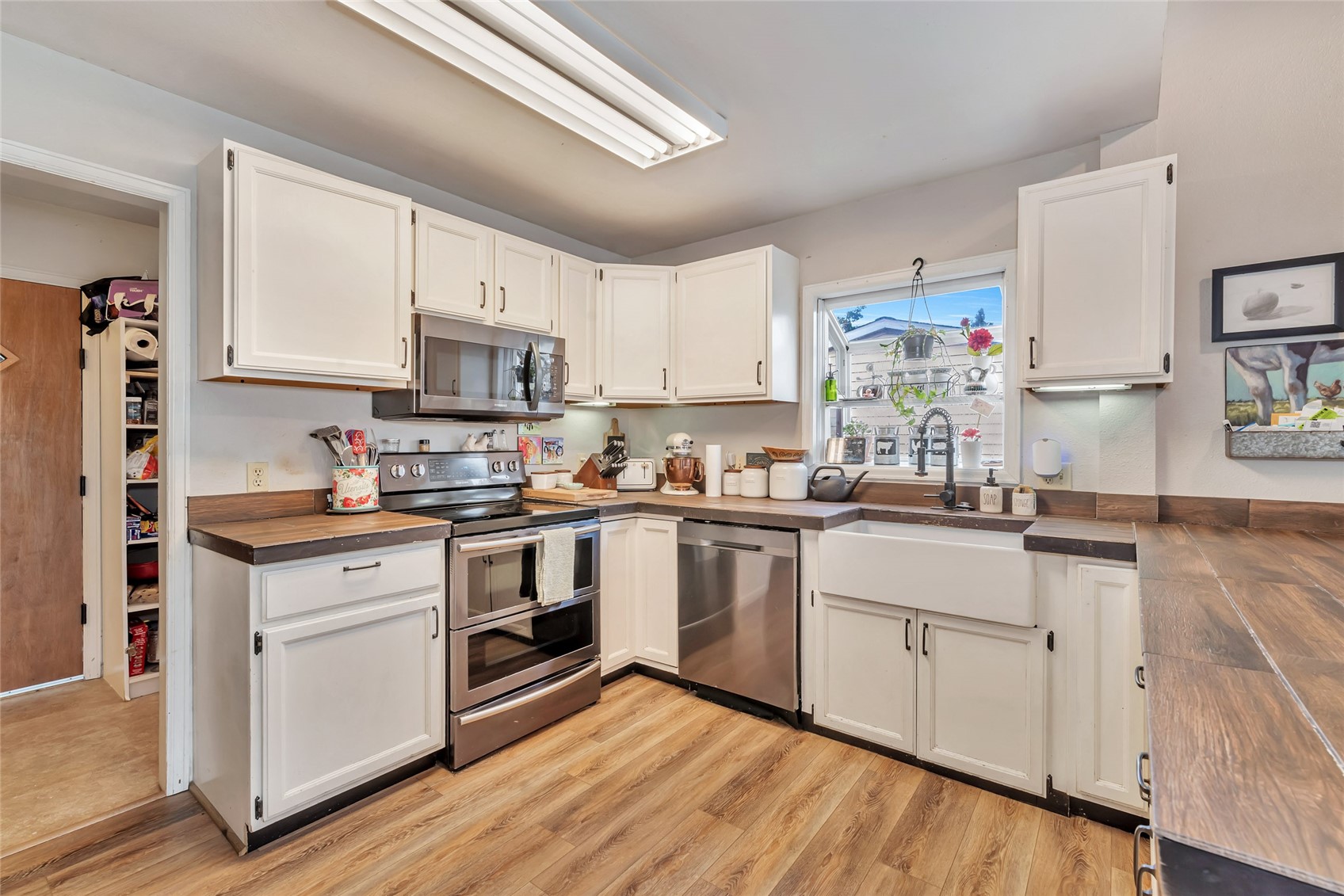 260 W Fourth Street Yampa CO 80483