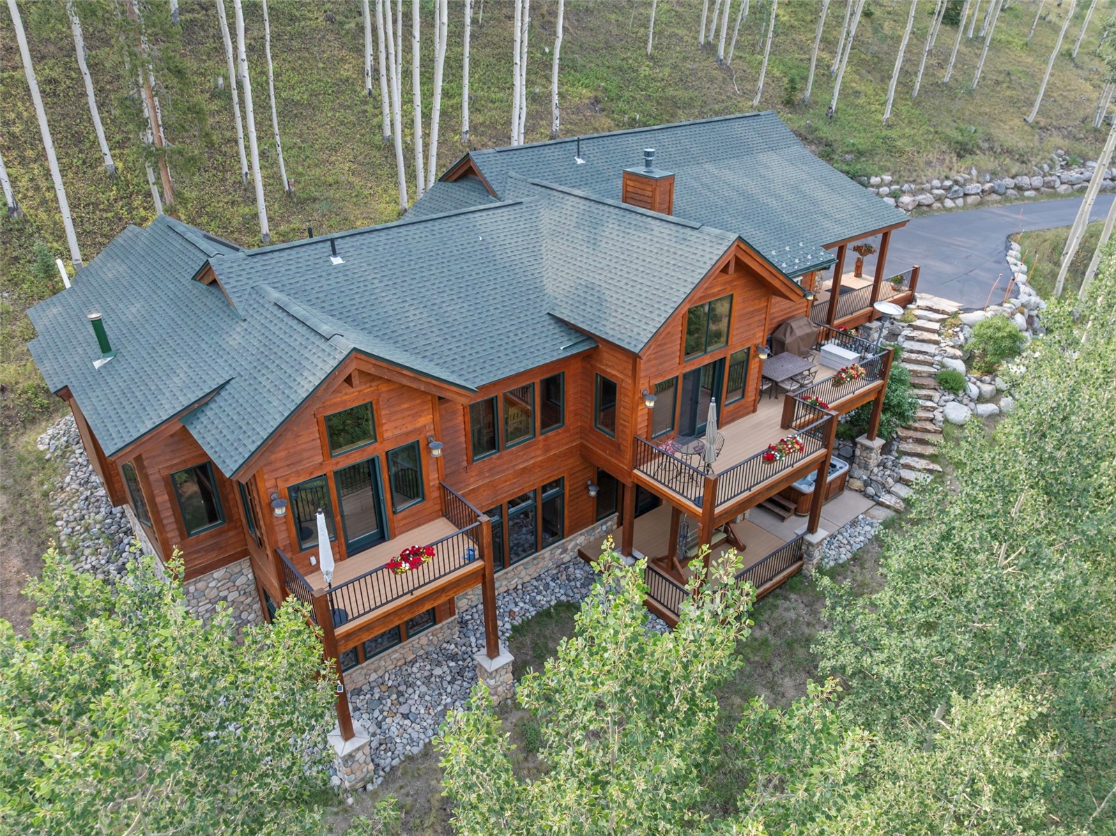 321 Lakeview Circle Silverthorne CO 80498