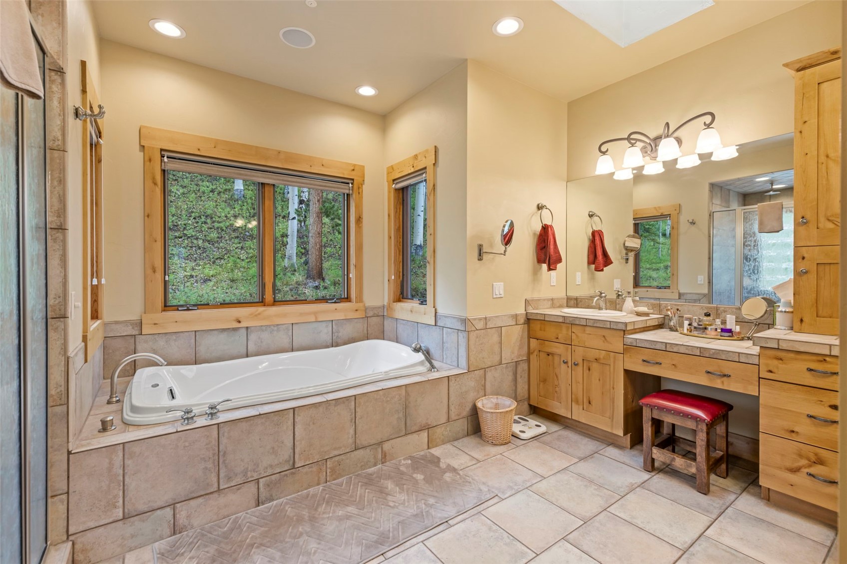 321 Lakeview Circle Silverthorne CO 80498
