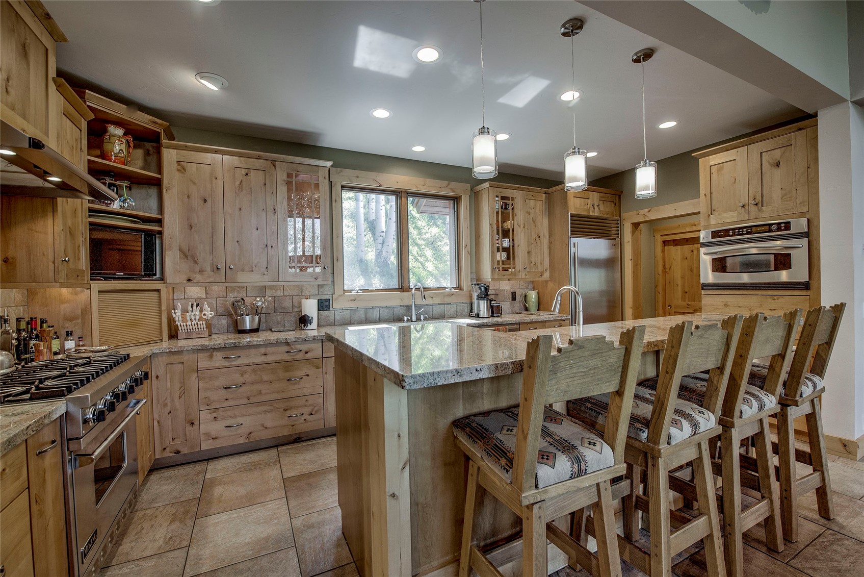 321 Lakeview Circle Silverthorne CO 80498