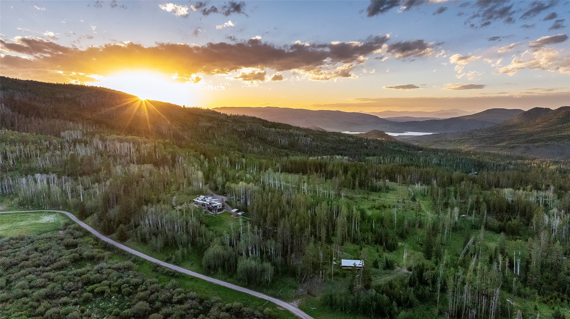 20850 Cheyenne Trail Oak Creek CO 80467