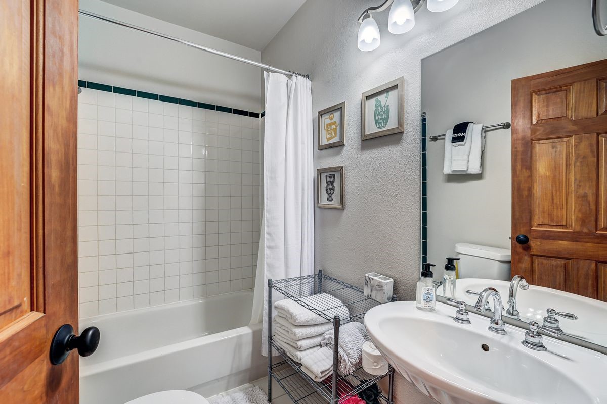 1095 Quartzville Road Alma CO 80440
