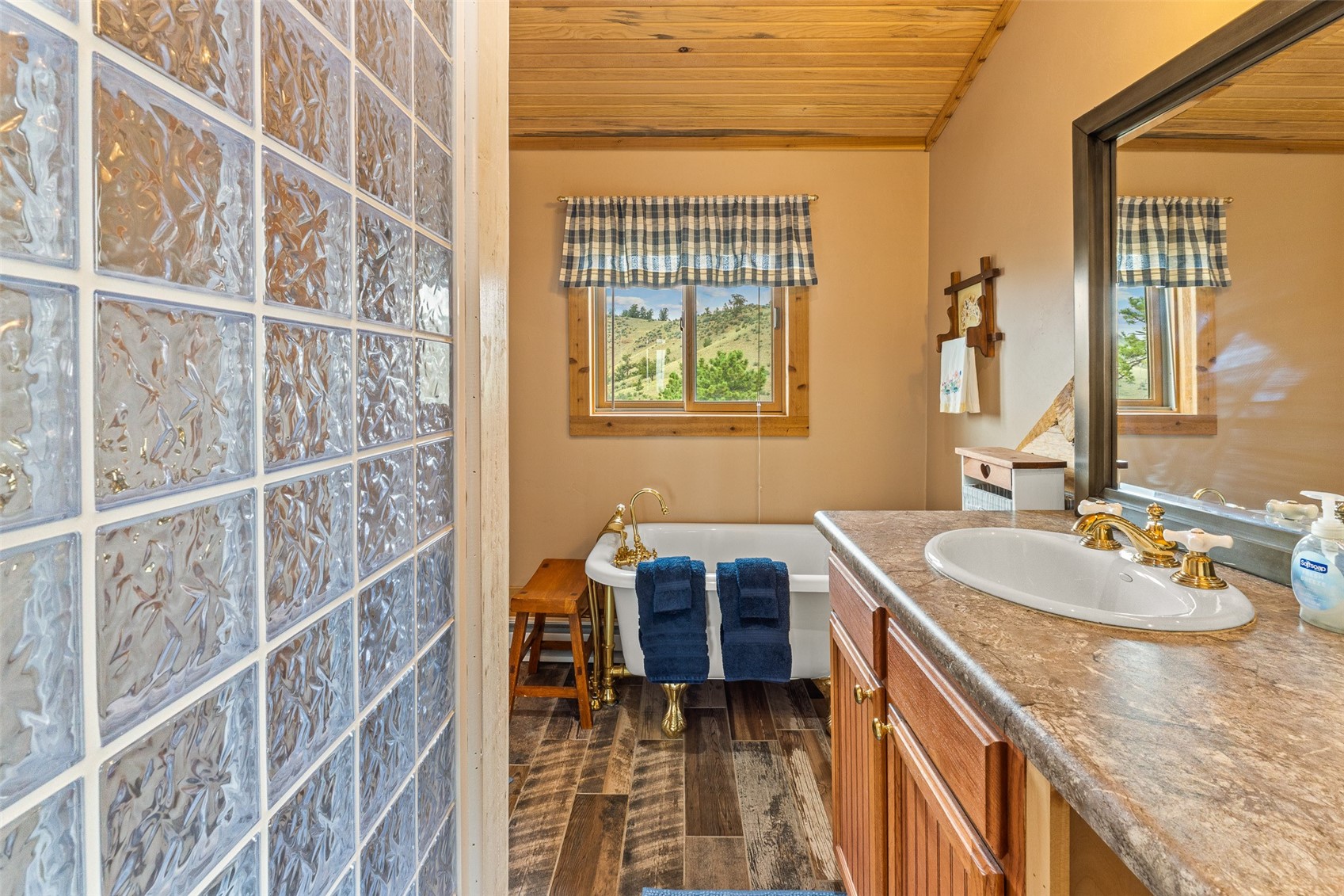 2999 Clear Creek Road Hartsel CO 80449