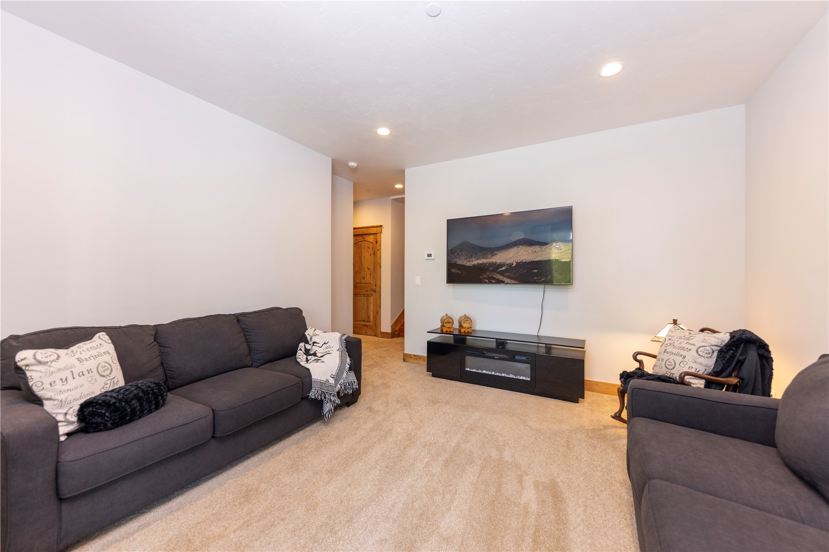 2045 Currant Way Silverthorne CO 80498