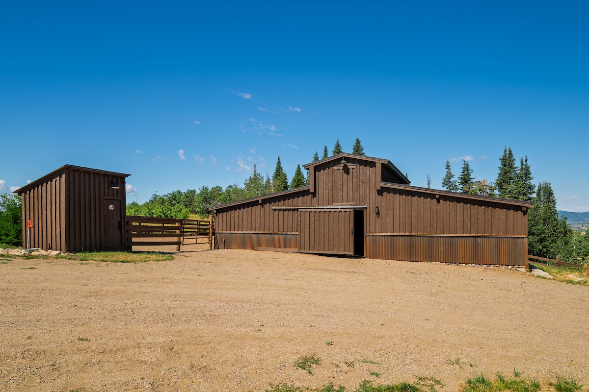 27300 County Road 43#a Steamboat Springs CO 80487