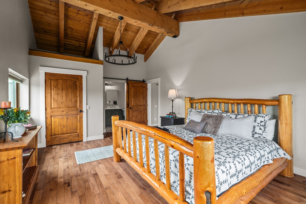 27300 County Road 43#a Steamboat Springs CO 80487