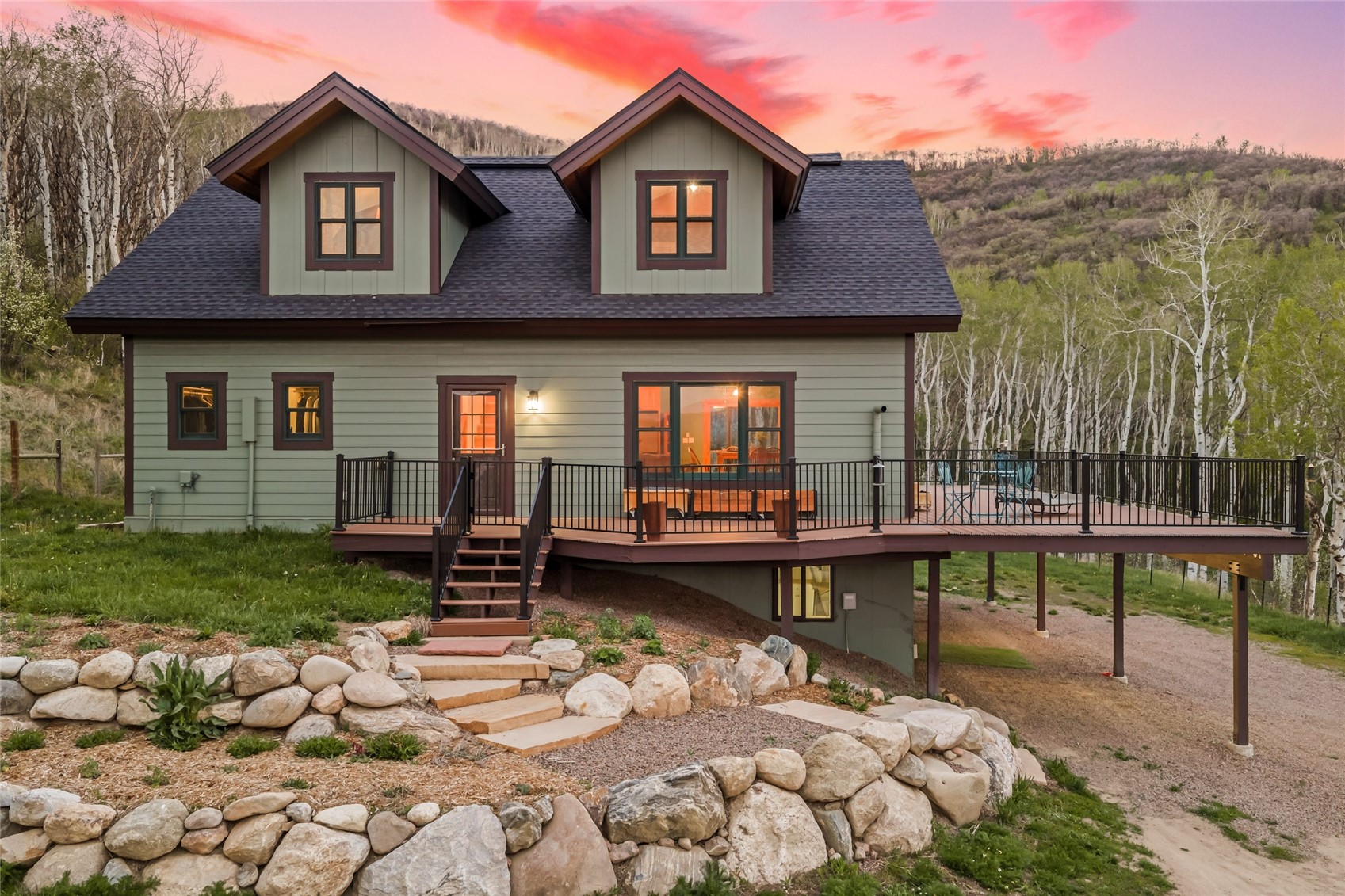 24425 Rawhide Trail Oak Creek CO 80467