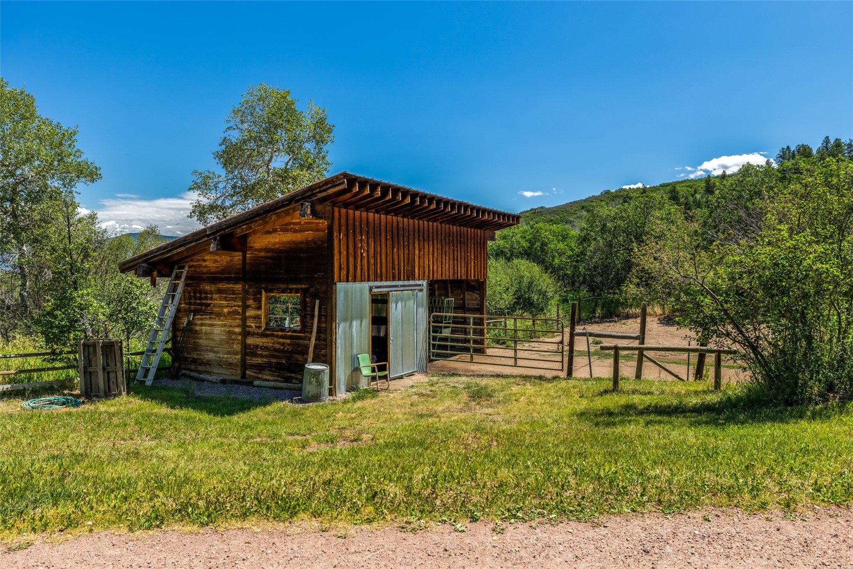 29560 Hinton Lane Oak Creek CO 80467