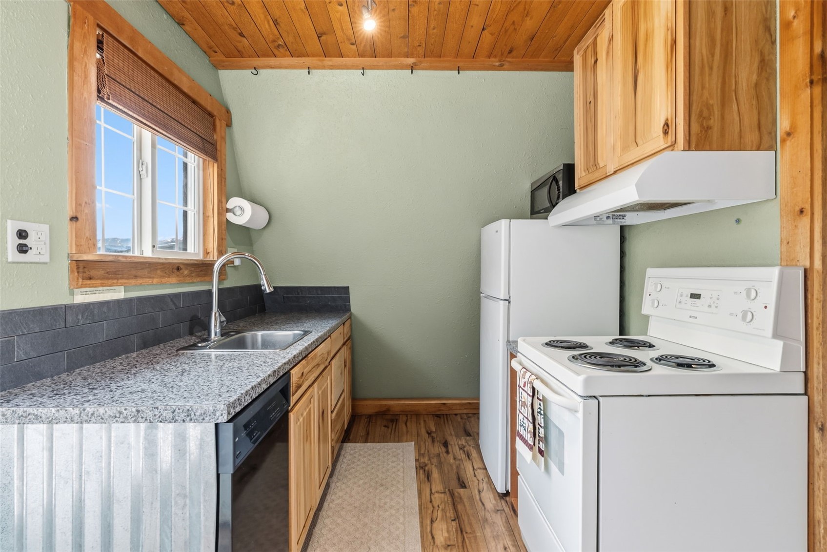 174 County Road 4 Alma CO 80420