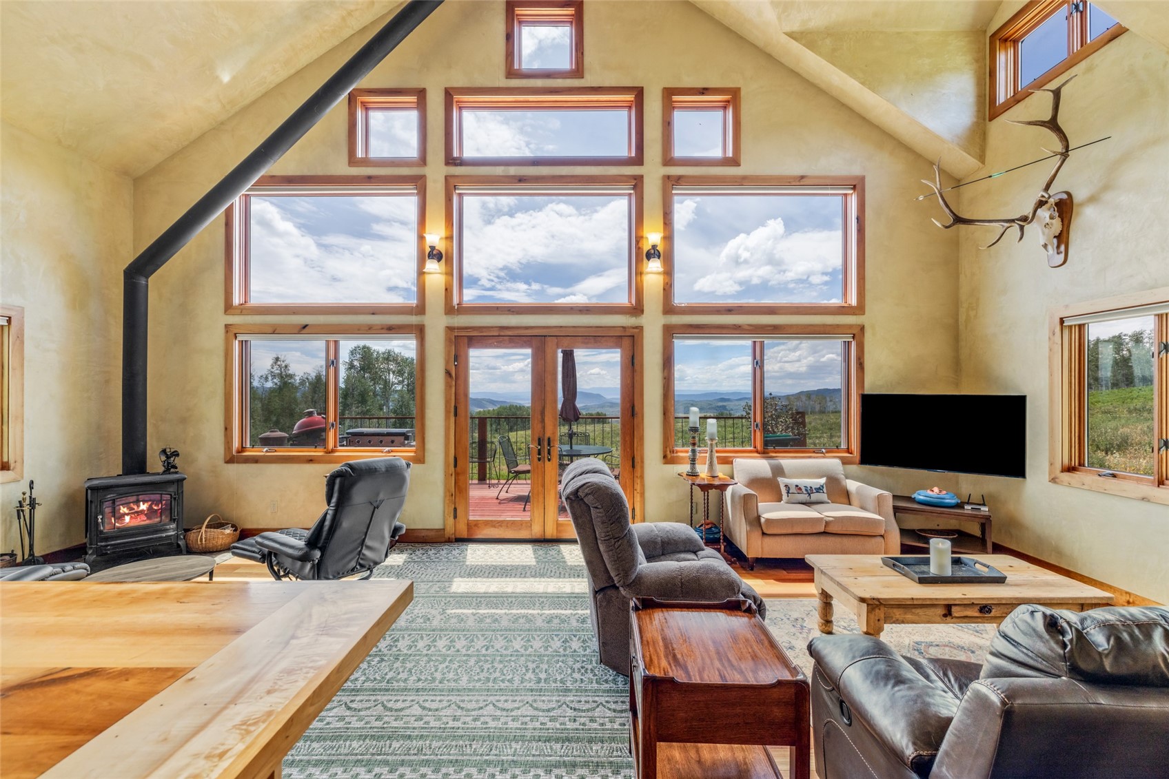 26260 Beaver Canyon Drive Clark CO 80428