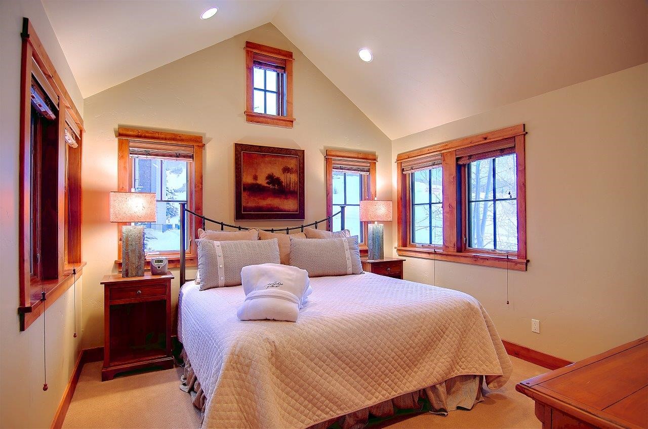 1317 Turning Leaf Court Steamboat Springs CO 80487