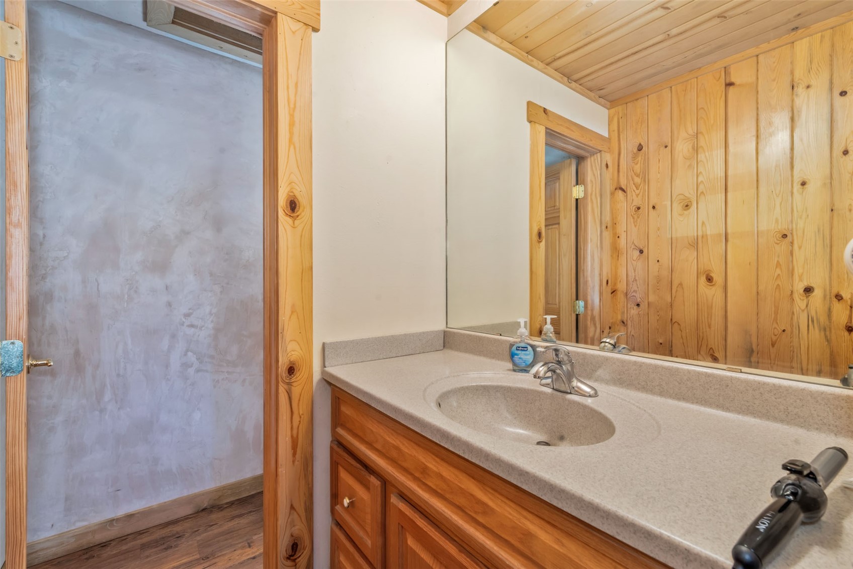 517 E Jefferson Avenue Hayden CO 81639