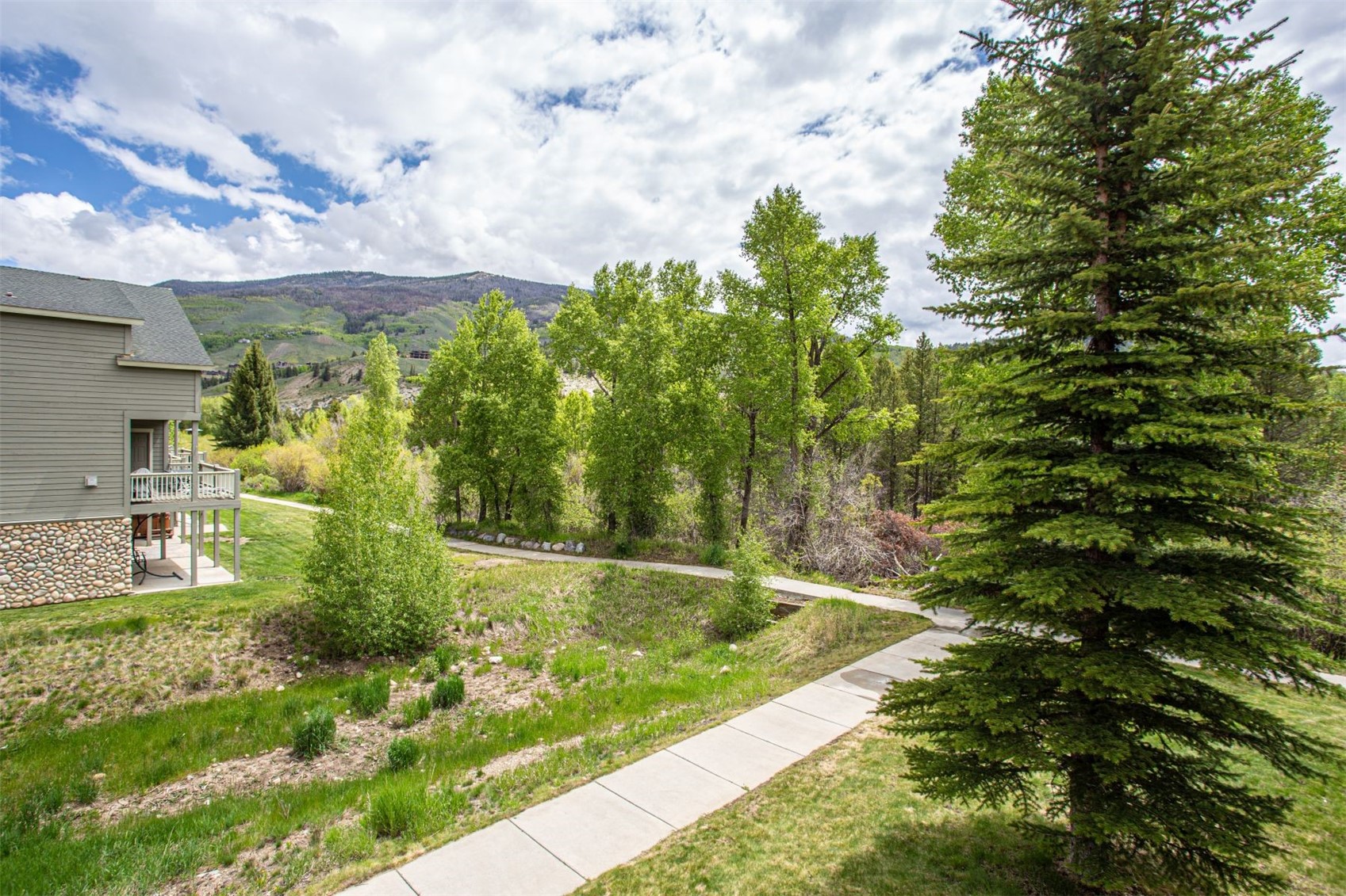 105 Range View Circle Silverthorne CO 80498