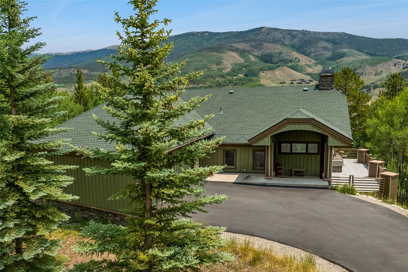 1744 Falcon Drive Silverthorne CO 80498