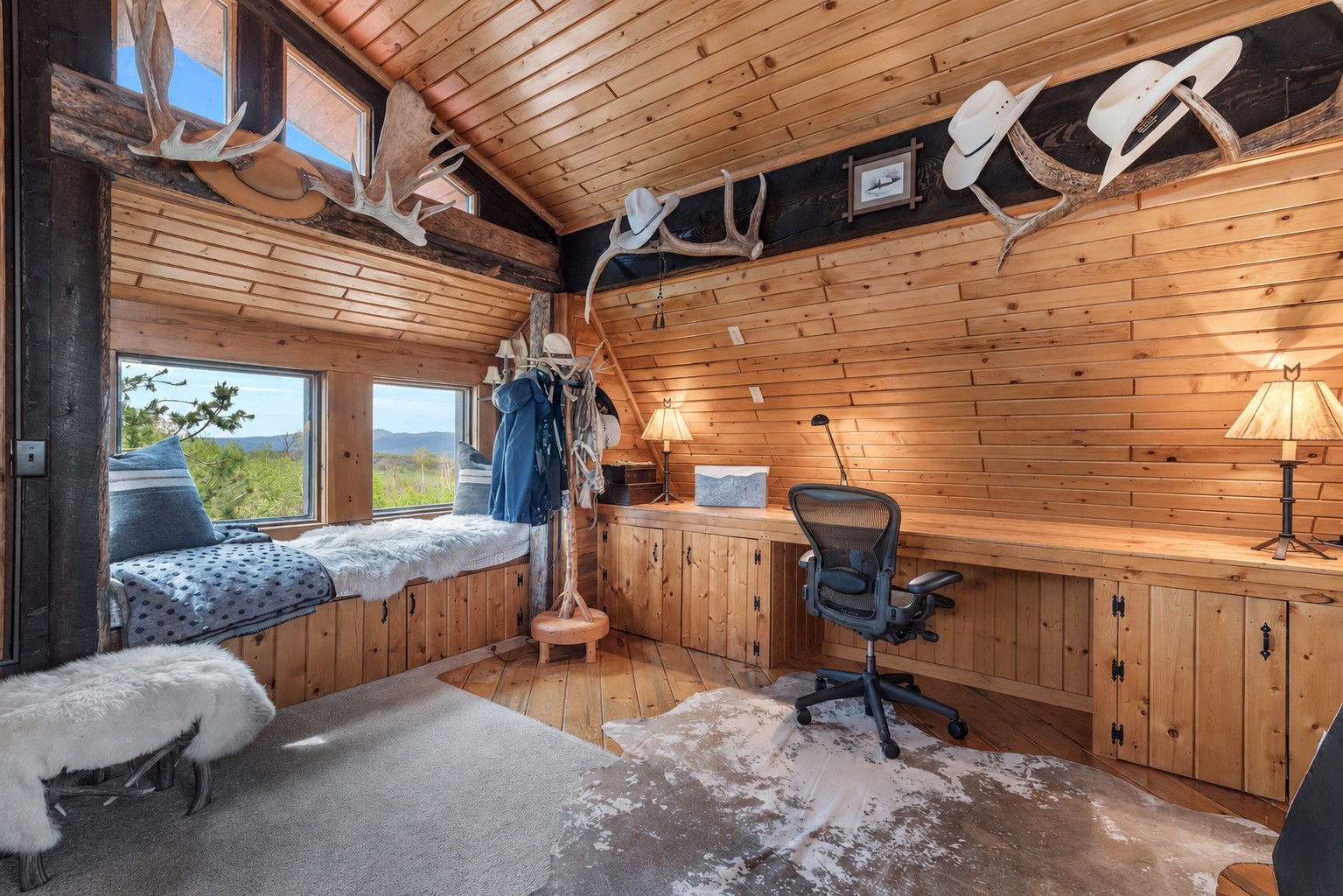 27055 Whitewood Drive E Steamboat Springs CO 80487