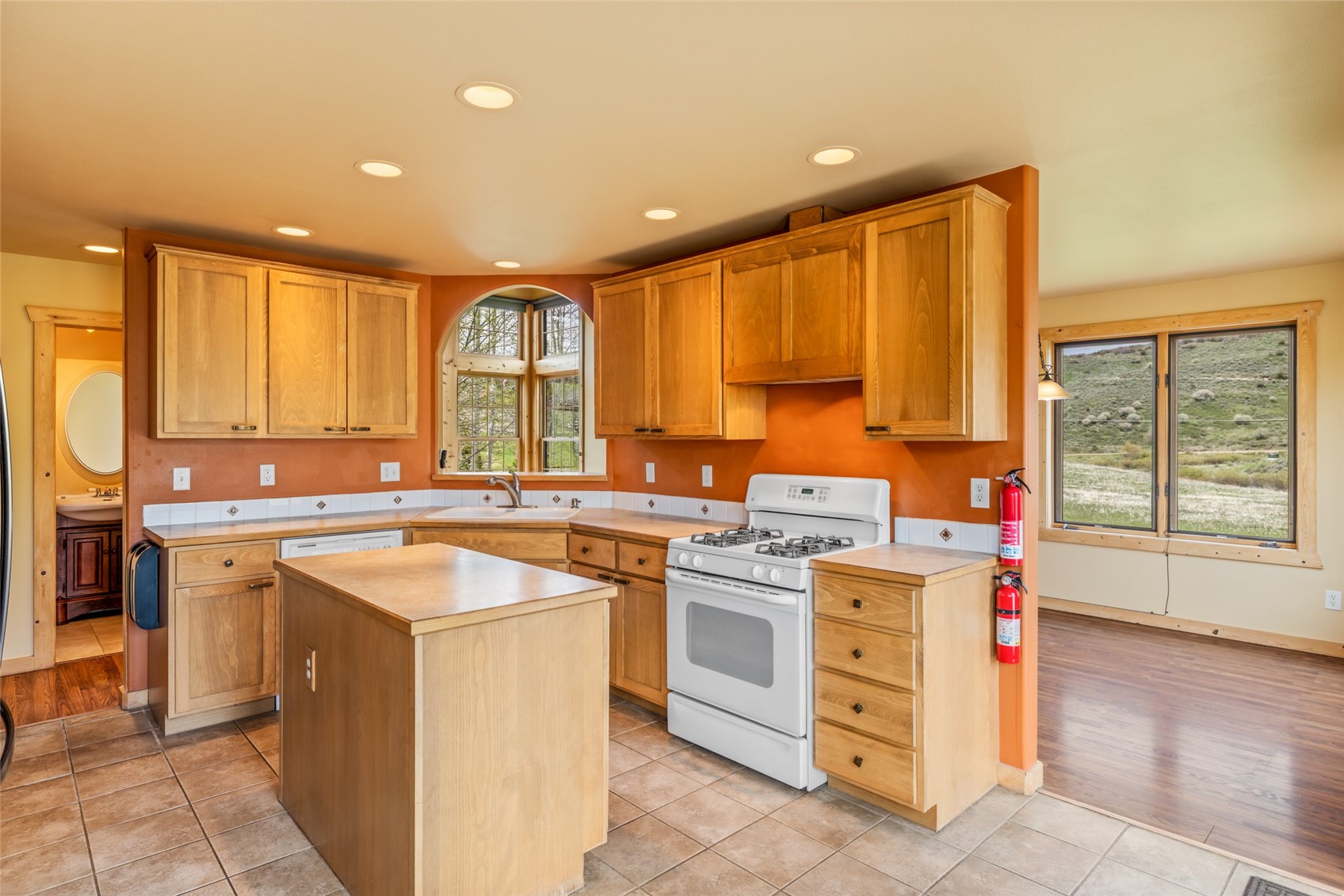 22576 Cheyenne Trail Oak Creek CO 80467