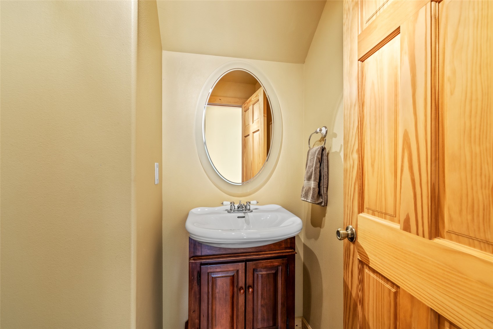 22576 Cheyenne Trail Oak Creek CO 80467