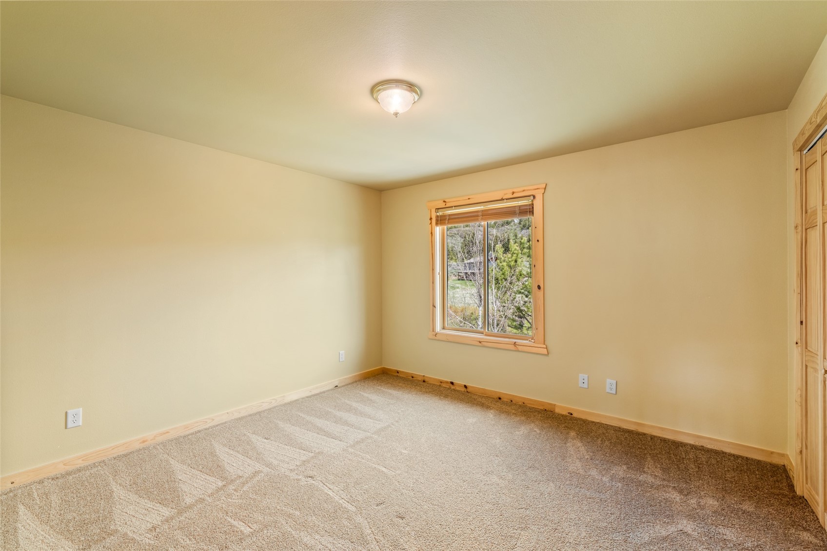 22576 Cheyenne Trail Oak Creek CO 80467